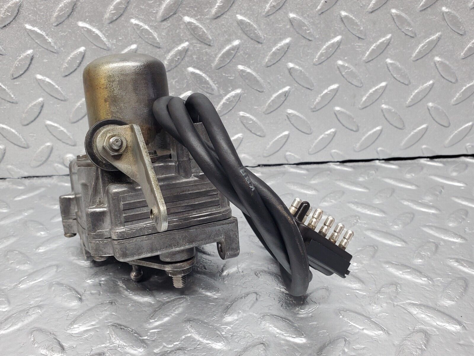 45954 Mercedes-Benz W126 420SE Cruise Control Module Unit VDO 0025458632