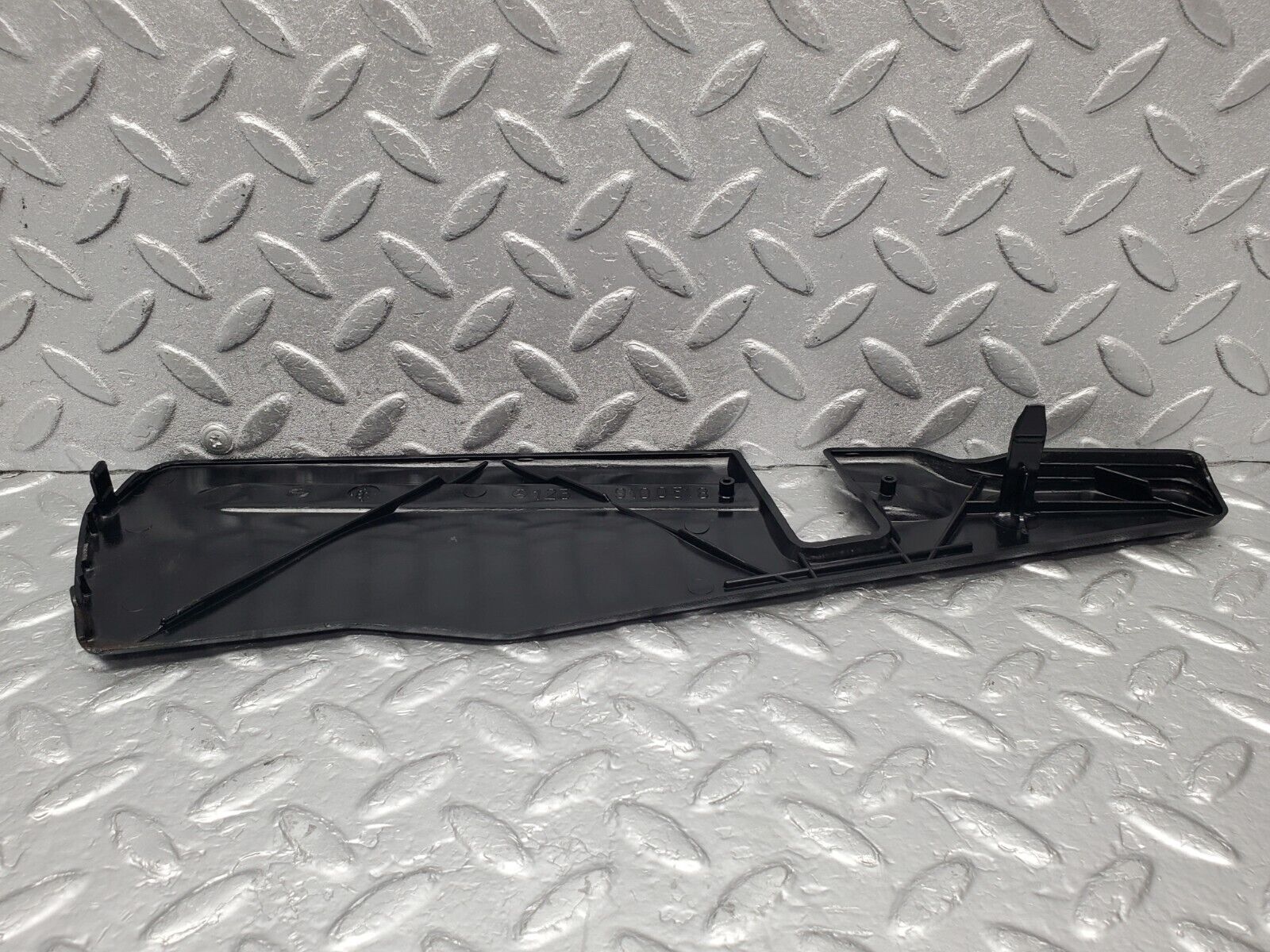 46518 Mercedes-Benz C123 280CE Coupe Front Left Seat Cover Trim Black 1239100518