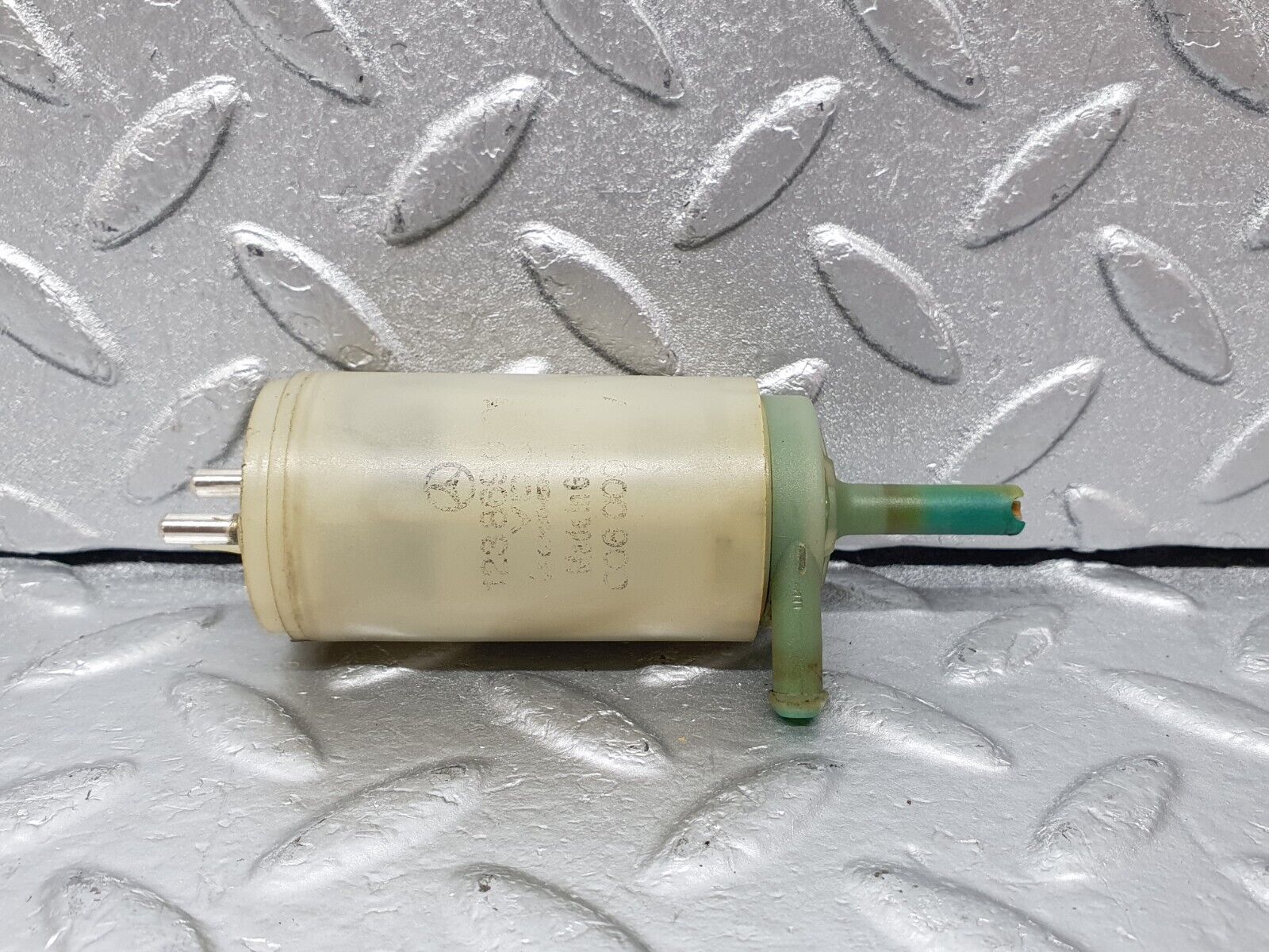 44070 Mercedes-Benz C123 230CE Coupe Windscreen Washer Pump VDO 1238690121