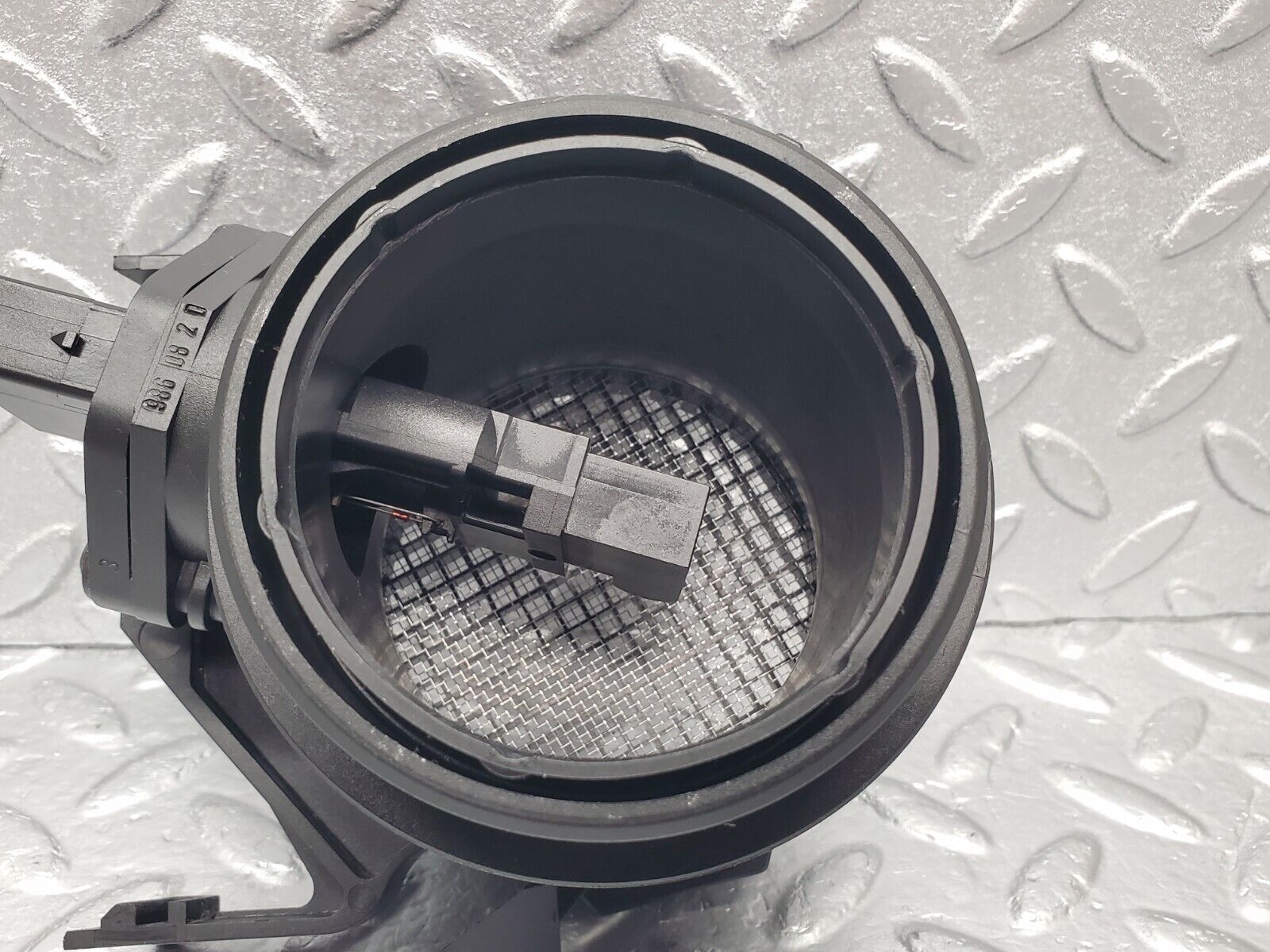 46841 Mercedes-Benz R129 320SL Coupe Air Flow Mass Meter Sensor Bosch 0280217515 1121410040