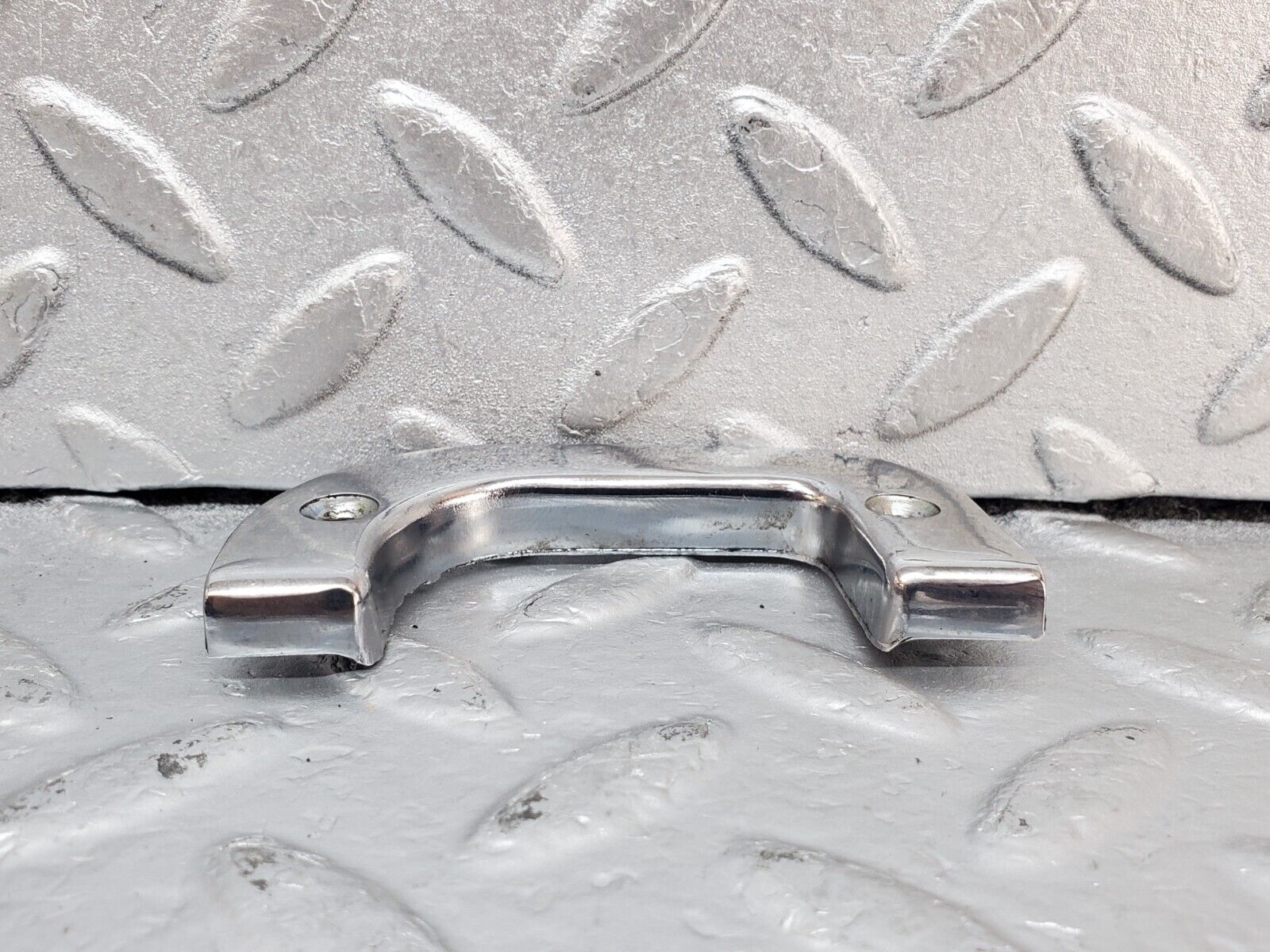 44387 Mercedes-Benz W123 280E Interior Chrome Door Latch Trim Left 1237230124