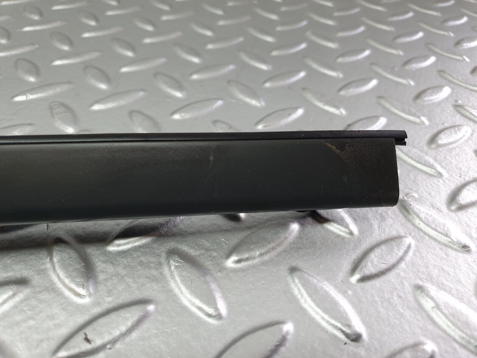 41713 Mercedes-Benz W124 200E Roof Chrome Trim Left Side 1246900397