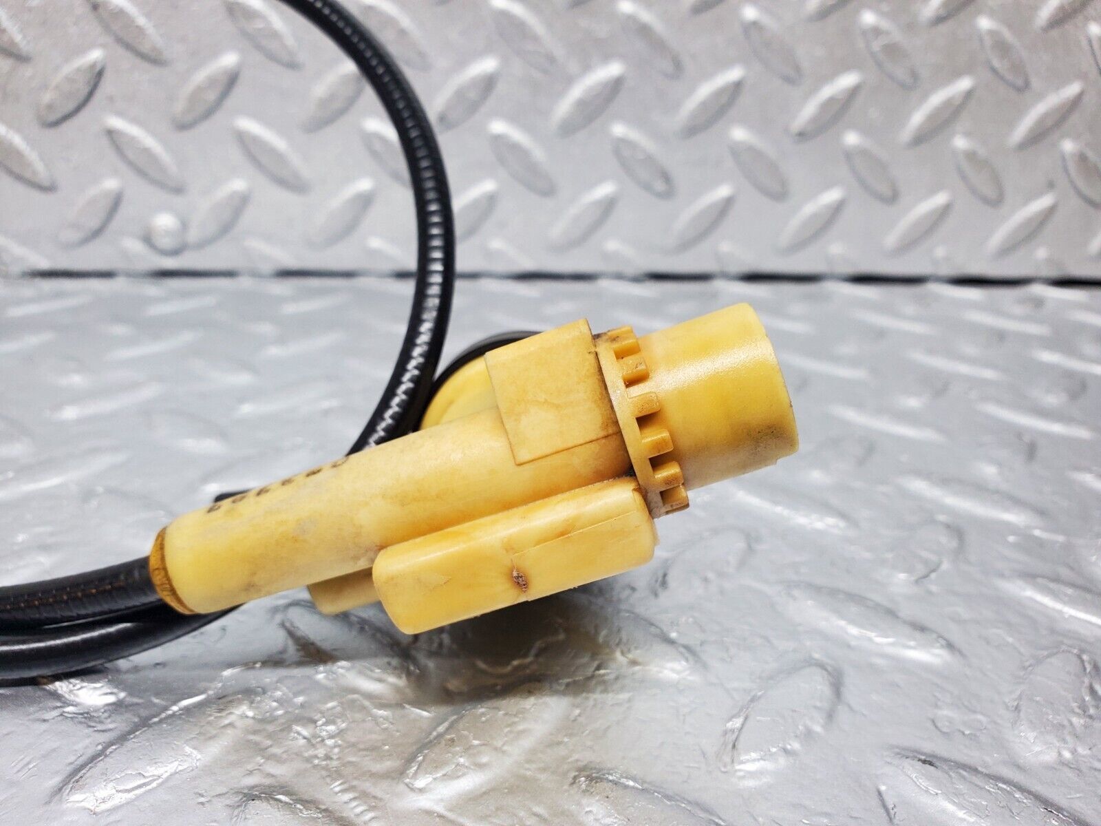 45497 Mercedes-Benz W124 260E Automatic Gearbox Cable 722.409