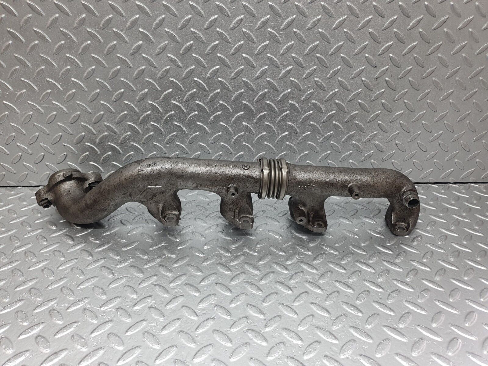 43605 Mercedes-Benz C126 380SEC Coupe Exhaust Manifold Left Side 1161420502