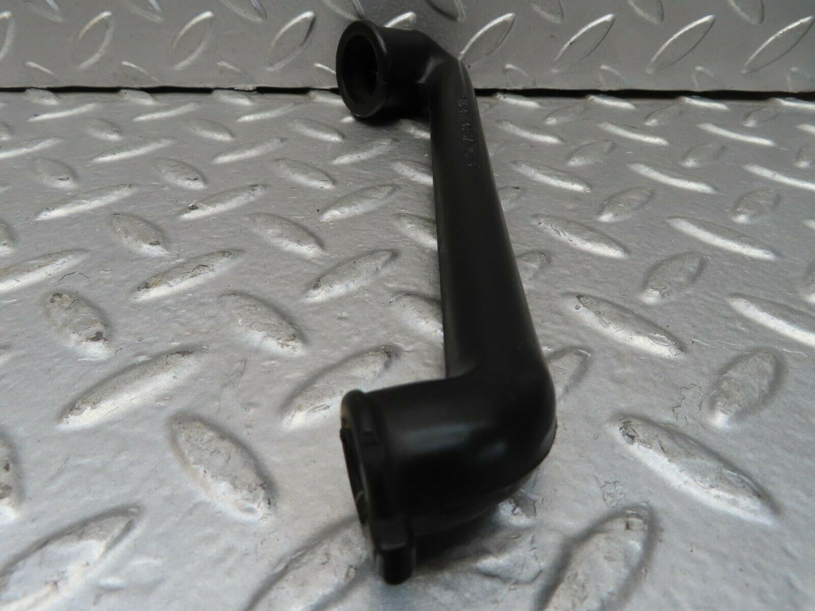 15688 Mercedes-Benz R107 450SL Crankcase Breather Hose 1170940391