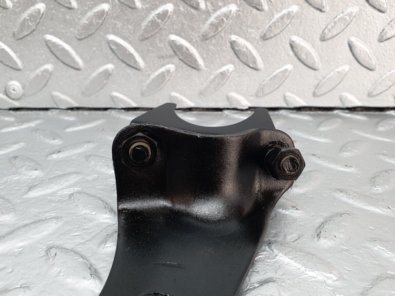 43143 Mercedes-Benz W108 280SE Exhaust Bracket