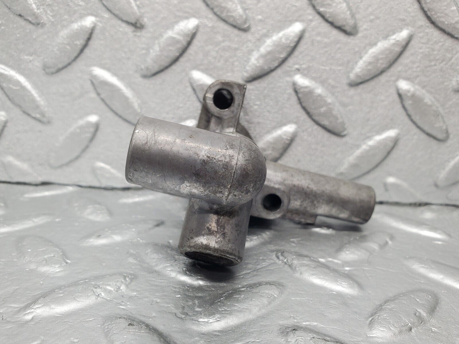 46323 Mercedes-Benz W123 230E Idle Control Valve 1020941212