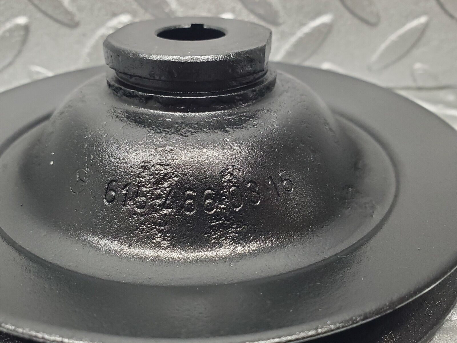 46633 Mercedes-Benz C123 280CE Coupe Power Steering Pump Pulley 6154660315