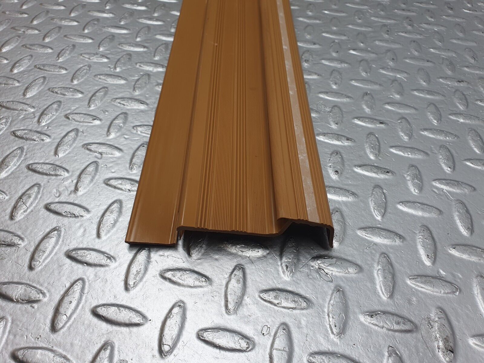 43499 Mercedes-Benz C126 380SEC Coupe Door Sill Right Side