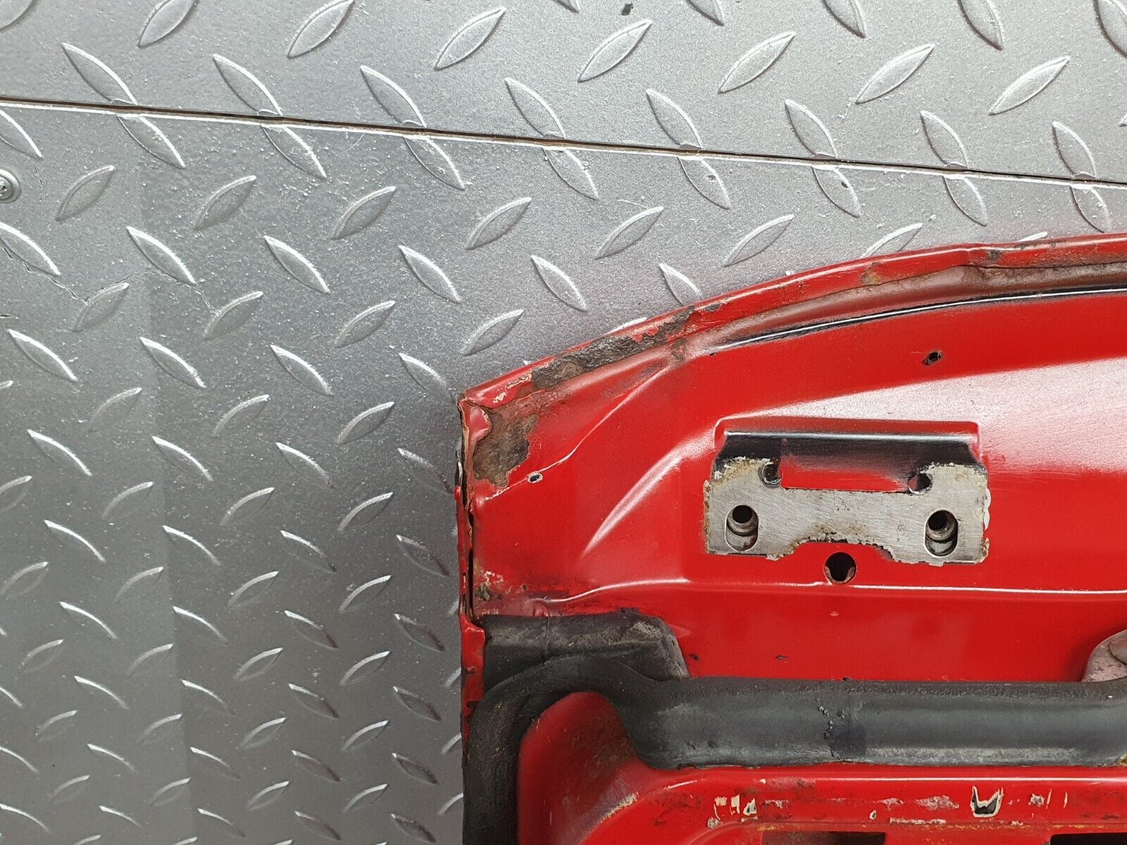 43817 Mercedes-Benz C126 380SEC Coupe Right Door