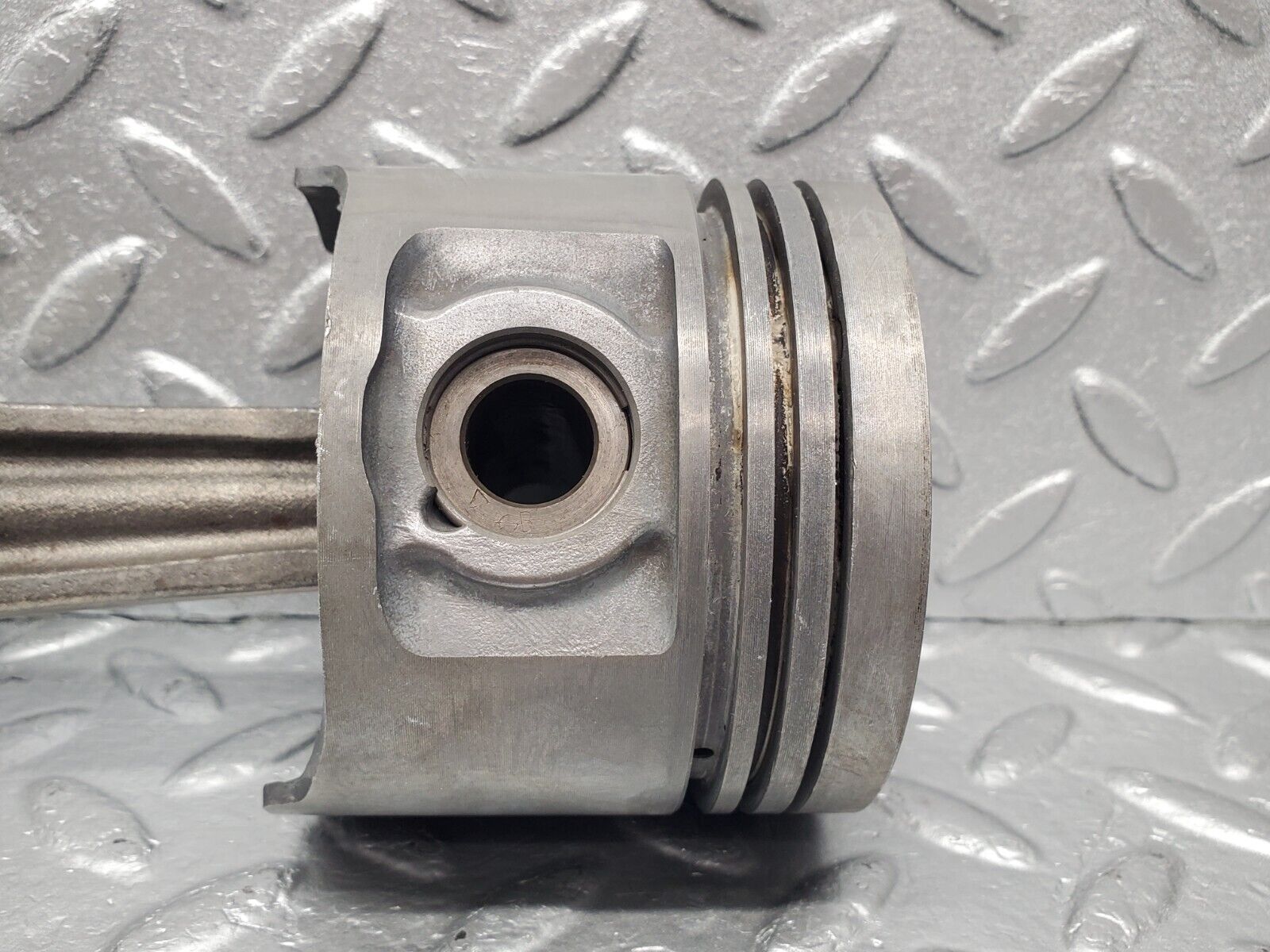 46602 Mercedes-Benz C123 280CE Coupe Piston With Connecting Rod 85.986mm 11005