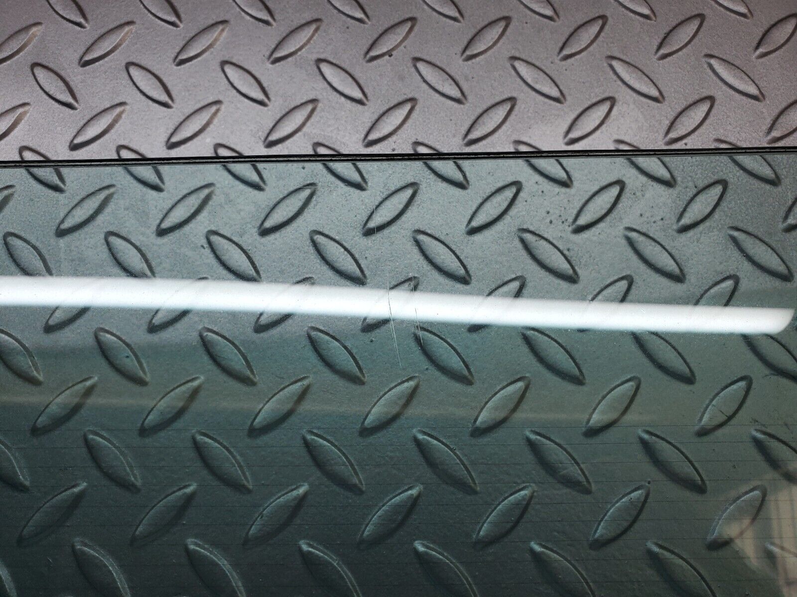 45723 Mercedes-Benz W126 420SE Rear Heated Windscreen Glass