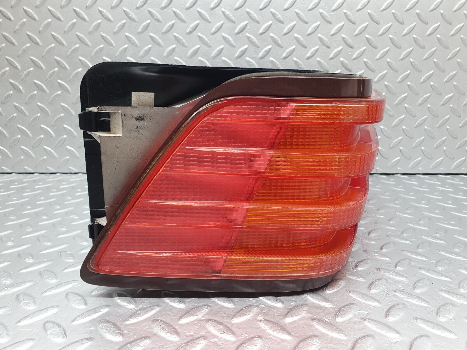 42278 Mercedes-Benz R129 320SL Coupe Tail Light Left Side