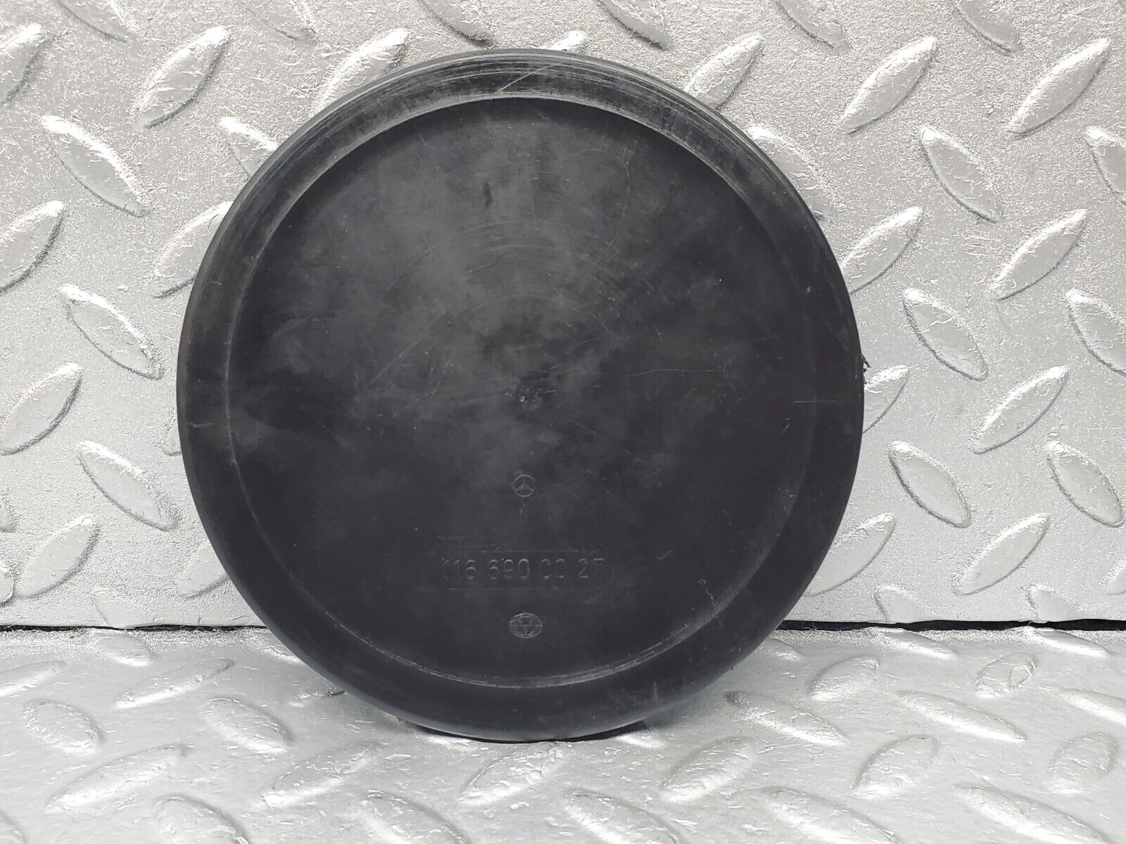 45878 Mercedes-Benz W126 420SE Fuel Tank Access Cover Panel 1166900027