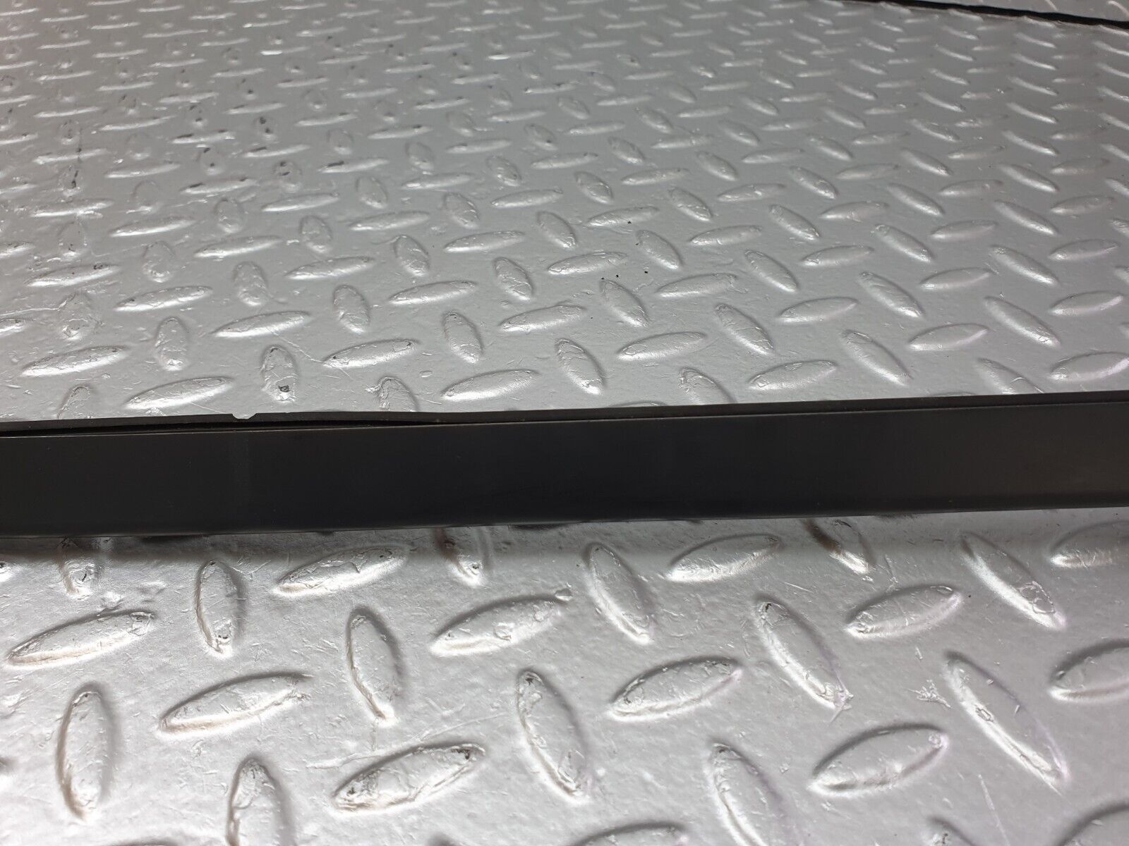 41712 Mercedes-Benz W124 200E Roof Chrome Trim Right Side 1246900497