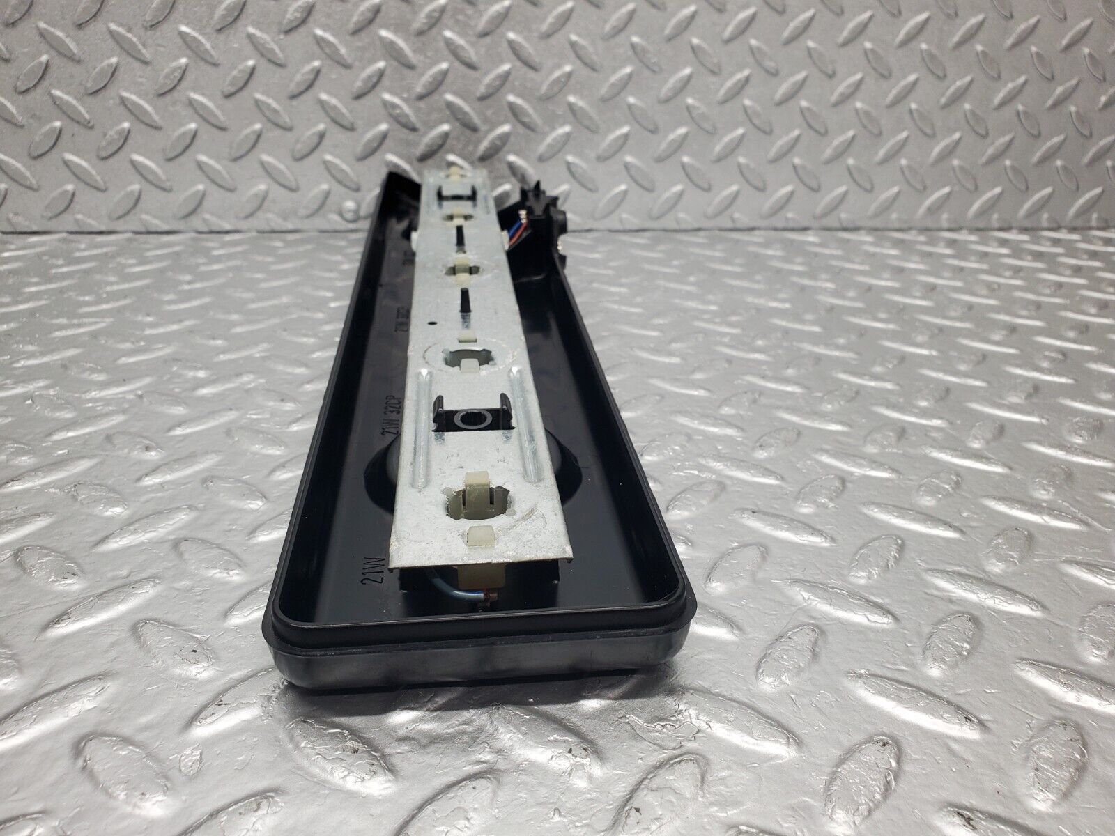 46439 Mercedes-Benz C123 280CE Coupe Tail Light Bulb Holder Right Side 22064R