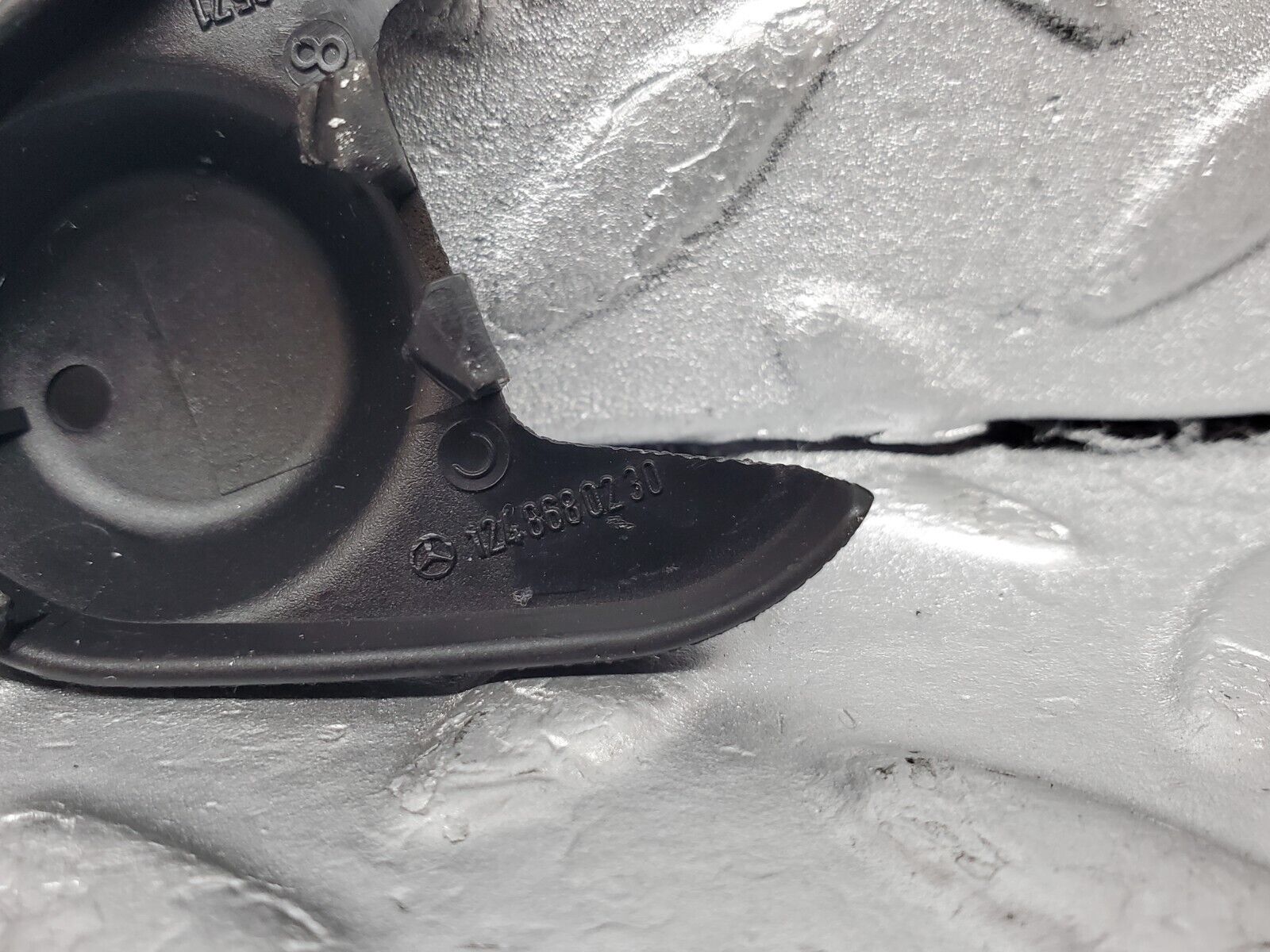 45275 Mercedes-Benz R129 300SL Coupe Seat Belt Cover Pair 1248680230