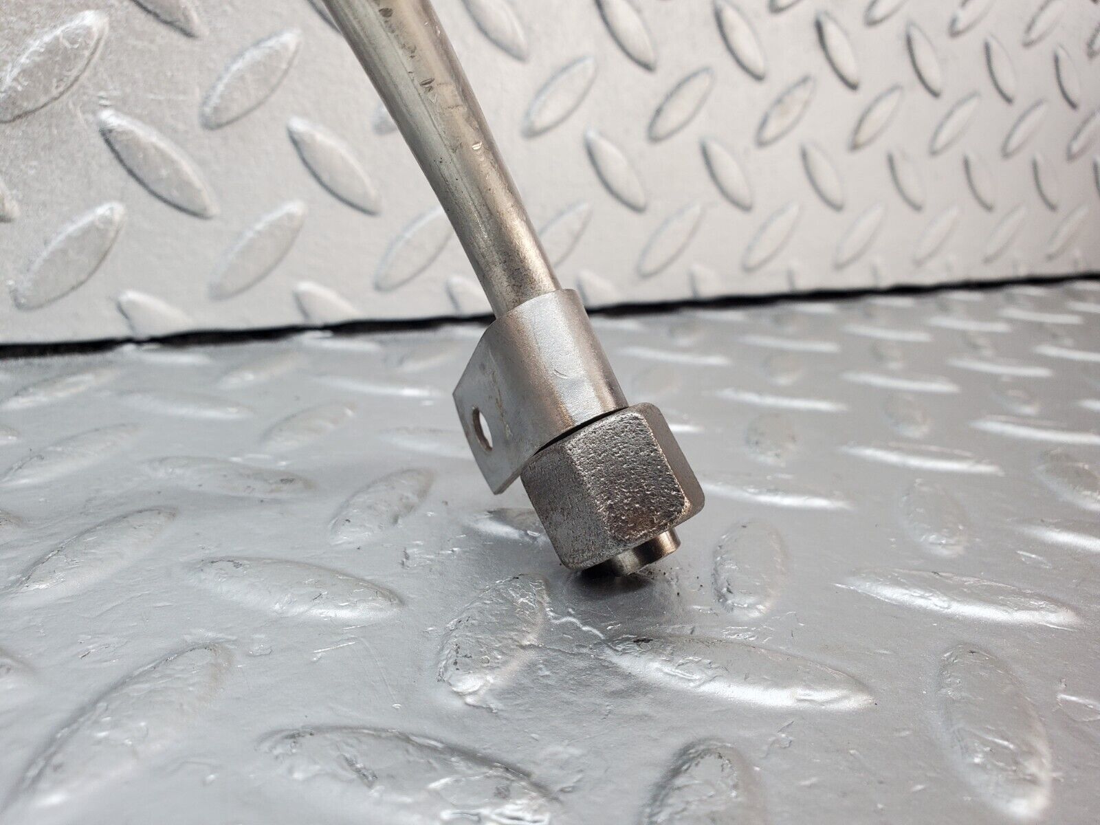 44535 Mercedes-Benz W123 280E EGR Valve Hose Pipe