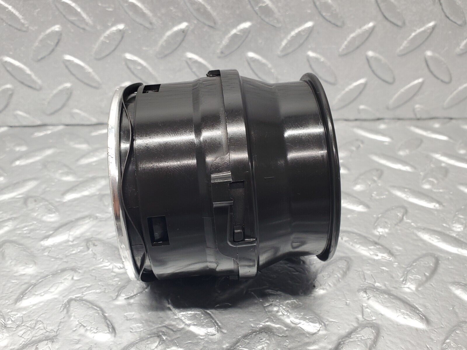 46515 Mercedes-Benz C123 280CE Coupe Dashboard Air Vent 1238300254