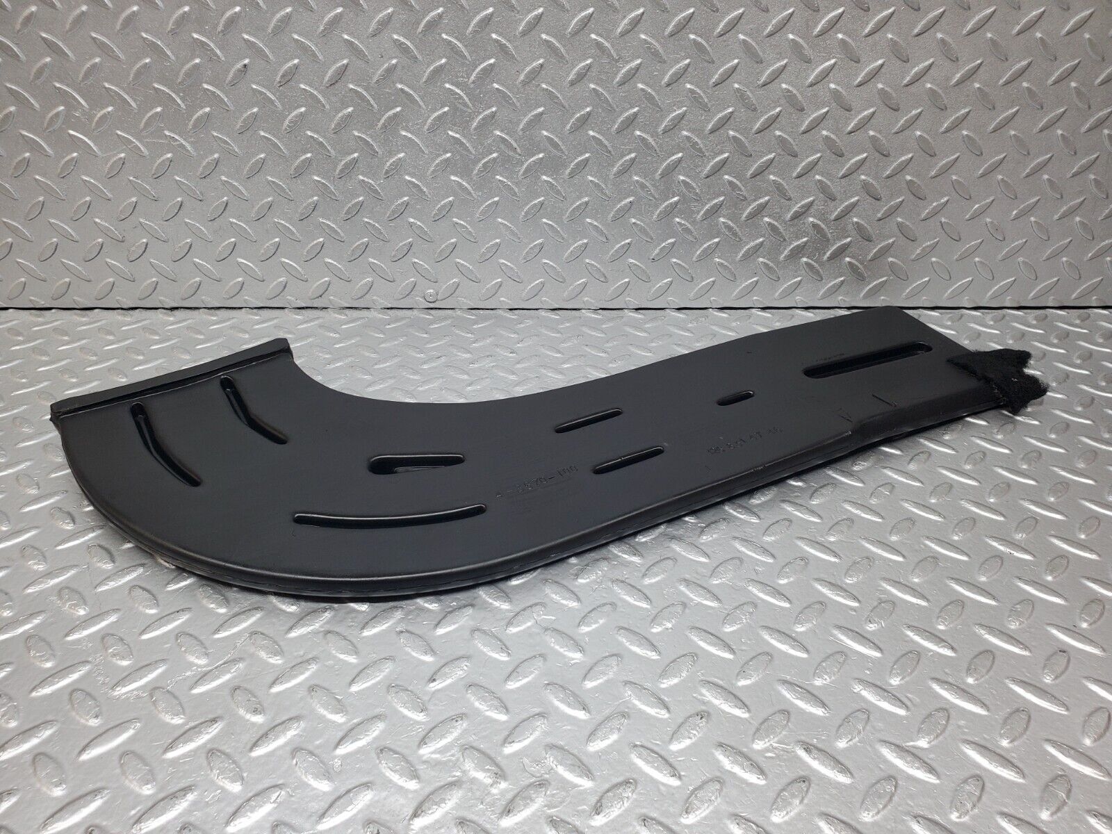 45626 Mercedes-Benz W126 420SE Air Duct Heater Ventilation Left 1268314746