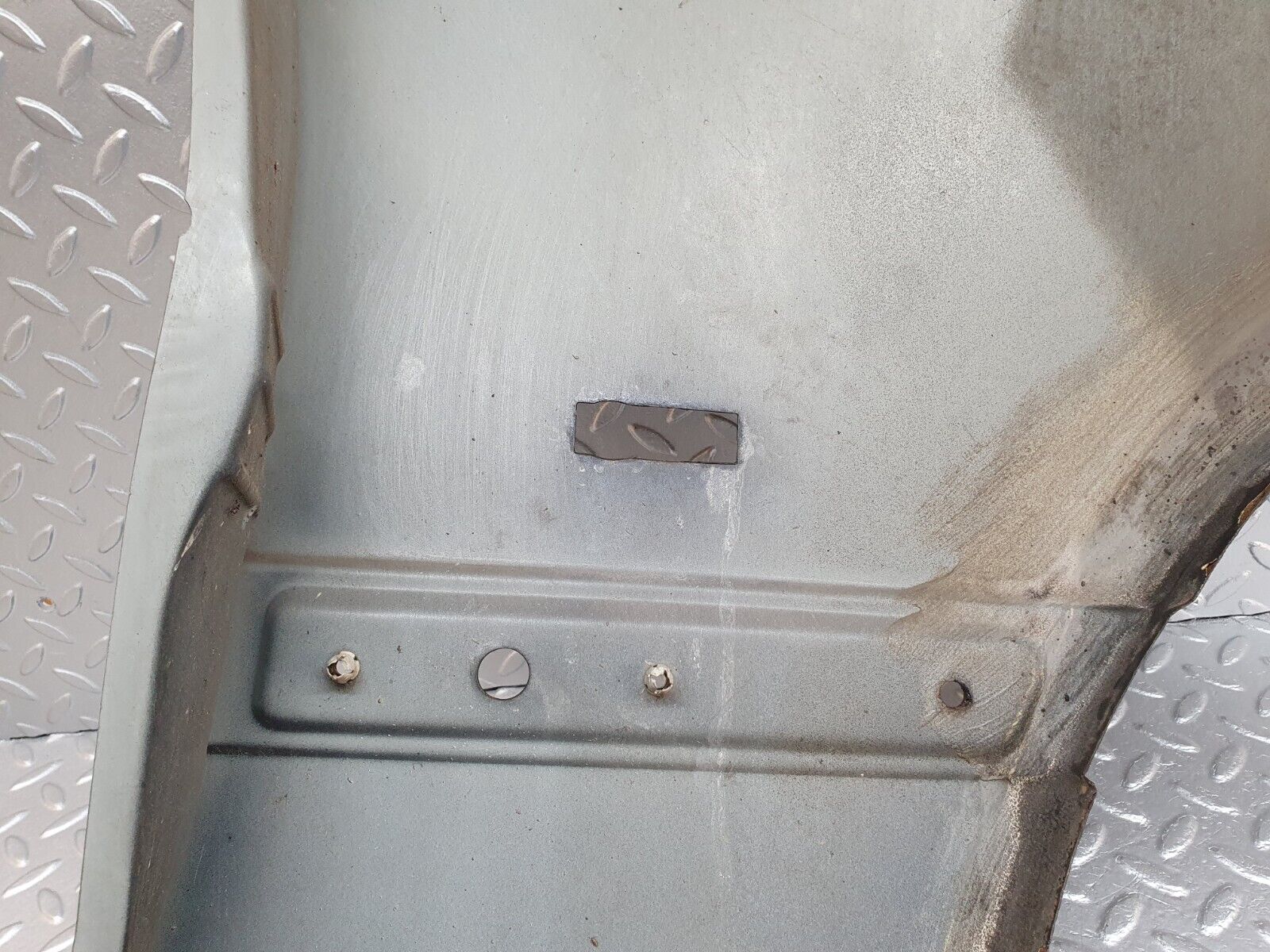 41835 Mercedes-Benz W202 C200 Front Left Fender Wing