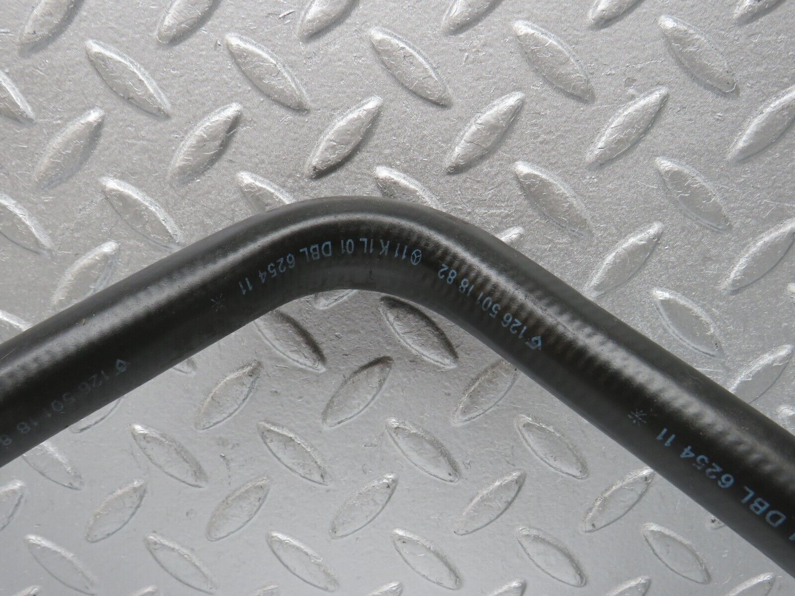 39216 Mercedes-Benz R107 500SL Engine Coolant Hose Pipe 1265011882