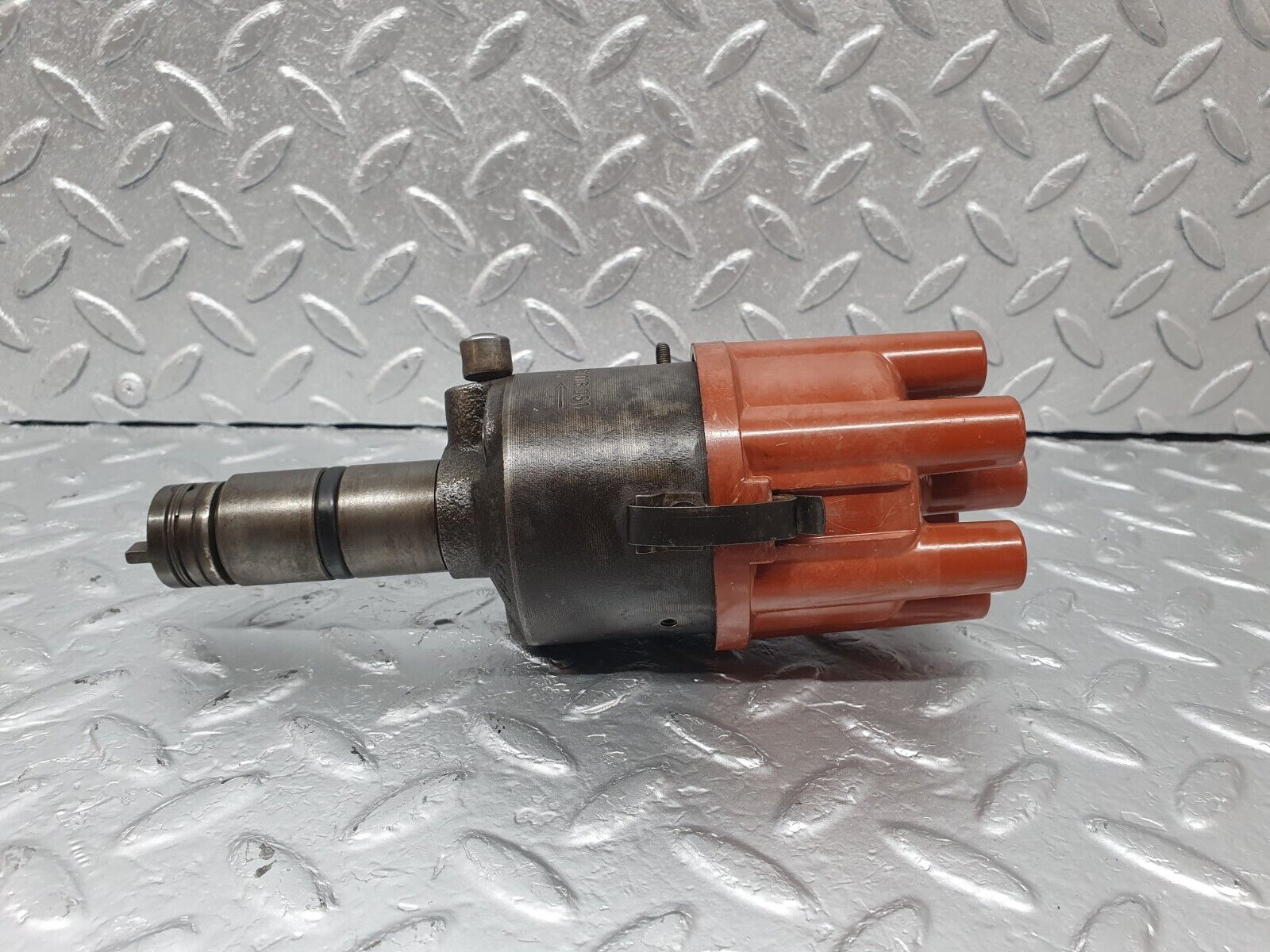 43380 Mercedes-Benz W108 280SE Ignition Distributor Bosch 0231116051 1235522051