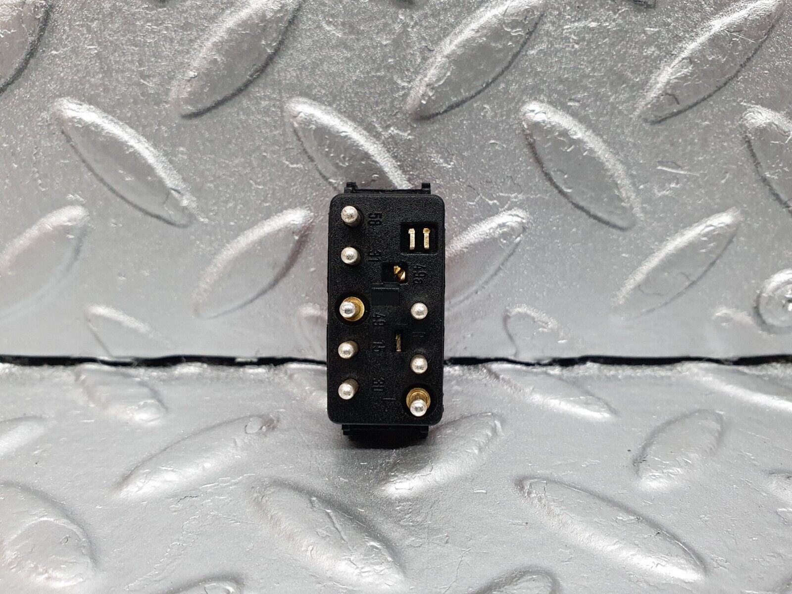 41647 Mercedes-Benz W124 200E Hazard Warning Light Switch 1248200110