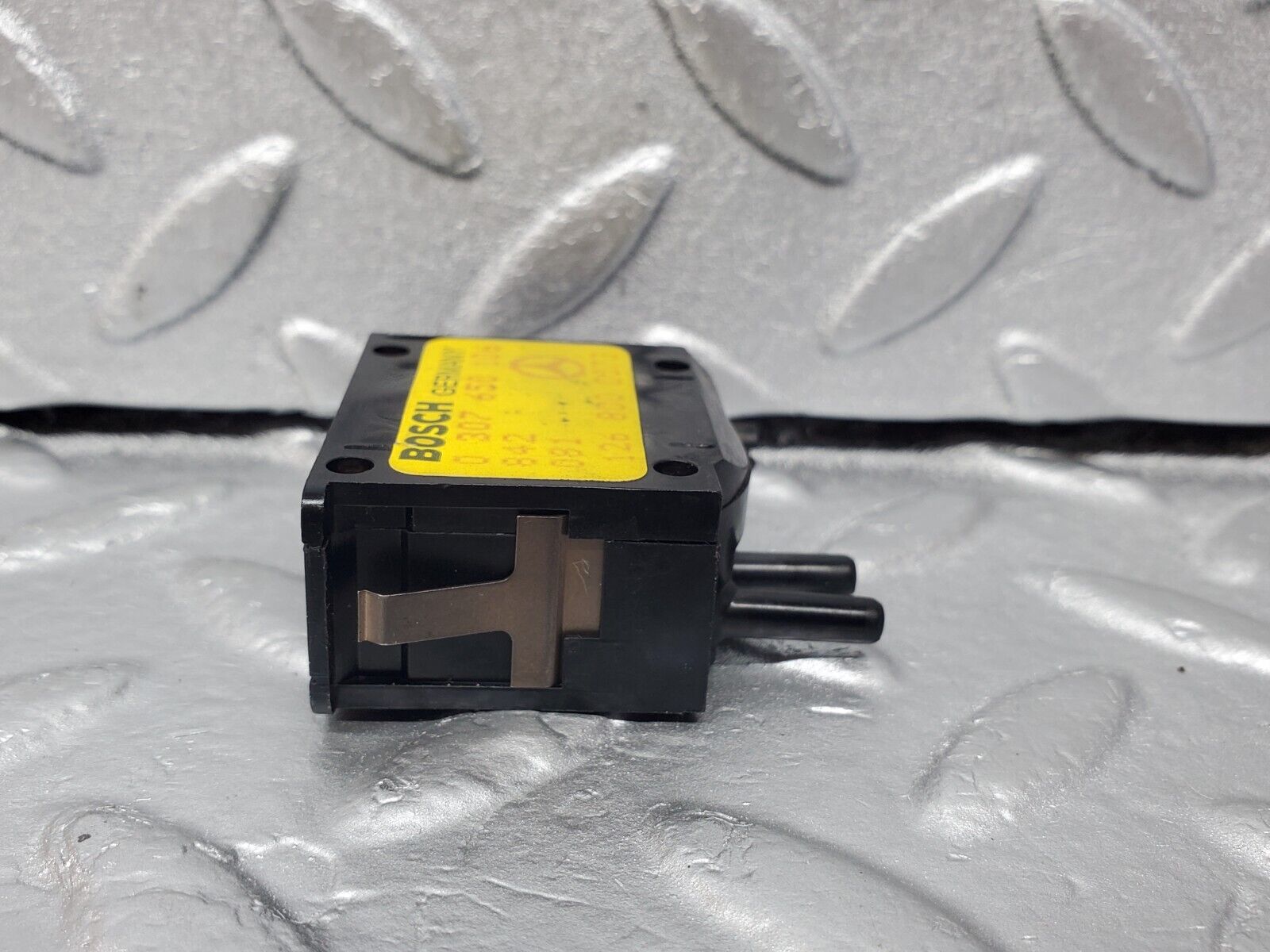 45665 Mercedes-Benz W126 420SE Headlight Level Switch 1268000073 0307650106