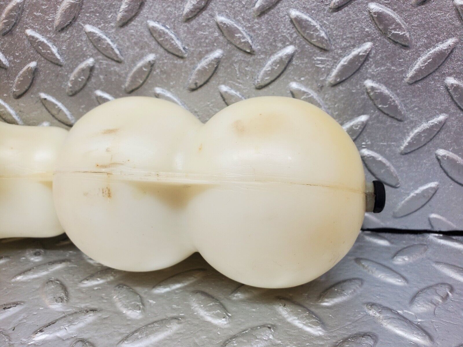 44915 Mercedes-Benz R129 300SL Coupe Vacuum Reservoir