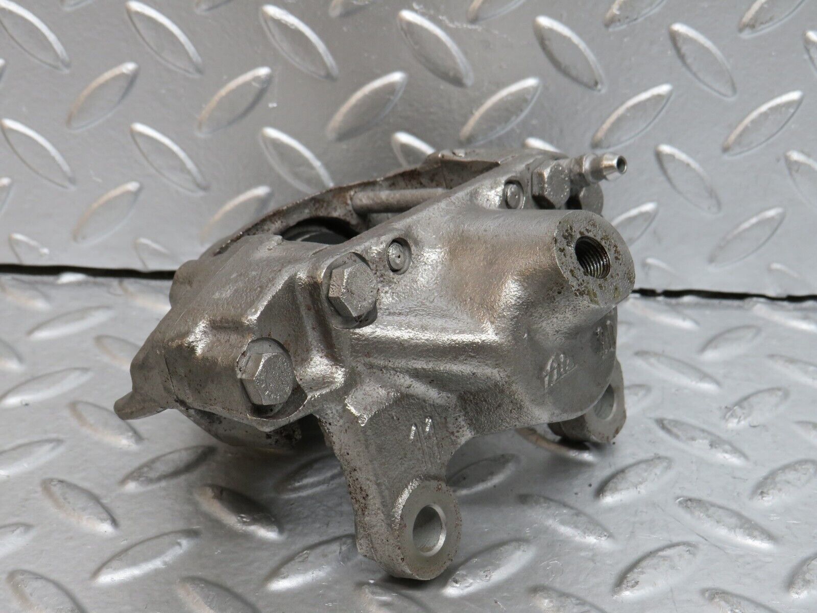 29512 Mercedes-Benz W124 230E Rear Left Brake Caliper Ate