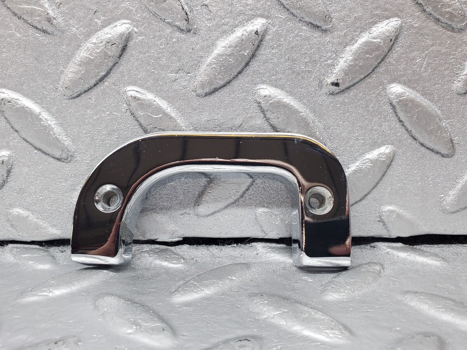 45557 Mercedes-Benz W126 420SE Interior Chrome Door Latch Trim Left 1237230124