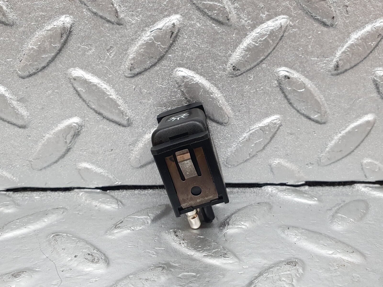 44175 Mercedes-Benz C123 230CE Coupe Interior Light Switch 0008205910