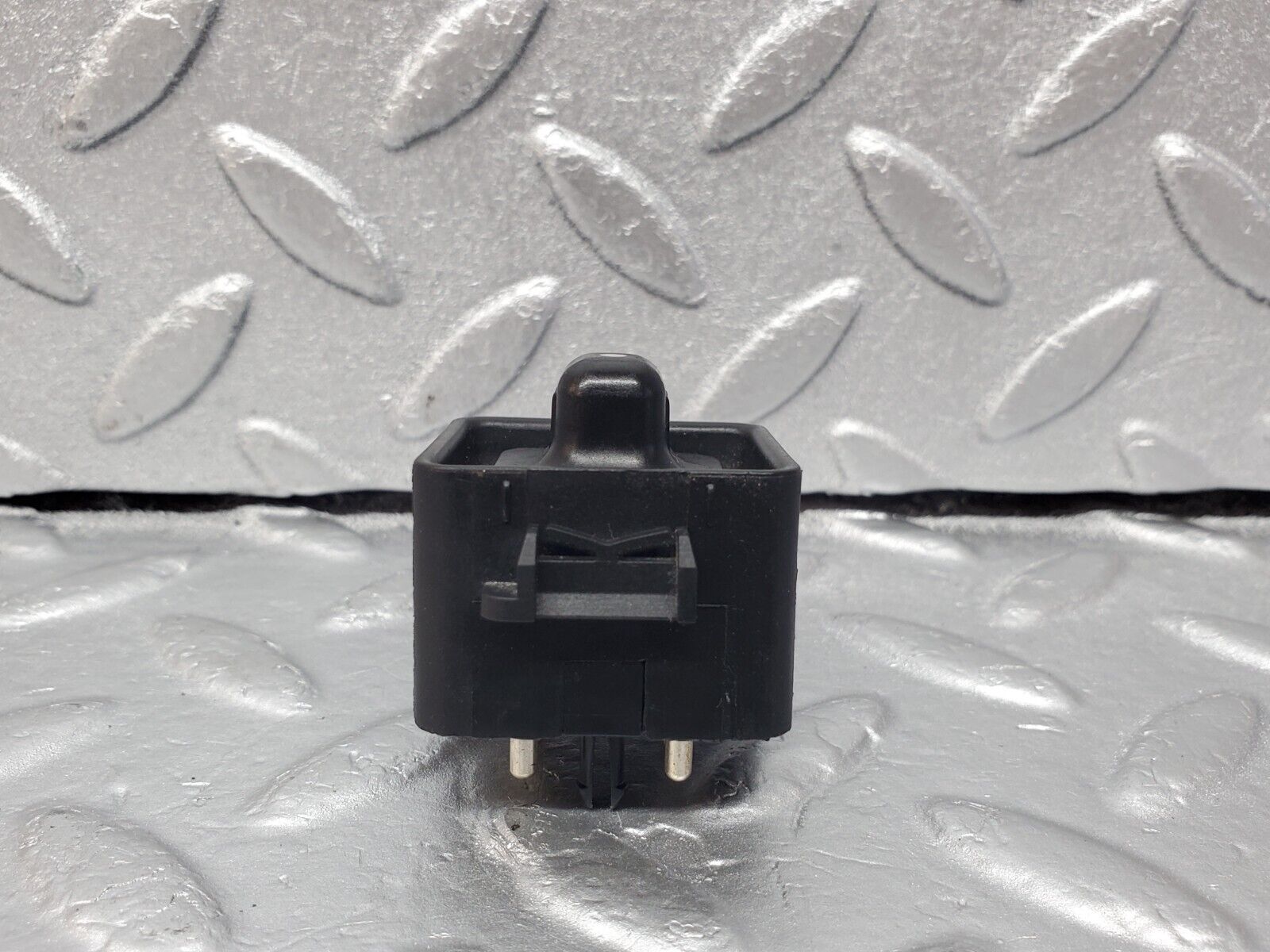 45663 Mercedes-Benz W126 420SE Electric Mirror Adjust Switch 1248201810