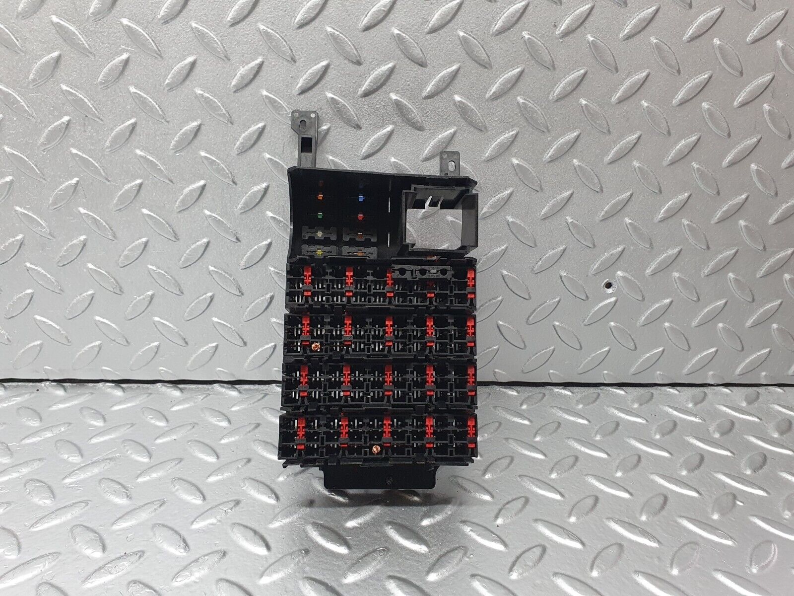 41816 Mercedes-Benz W202 C200 Fuse Box 2085450140