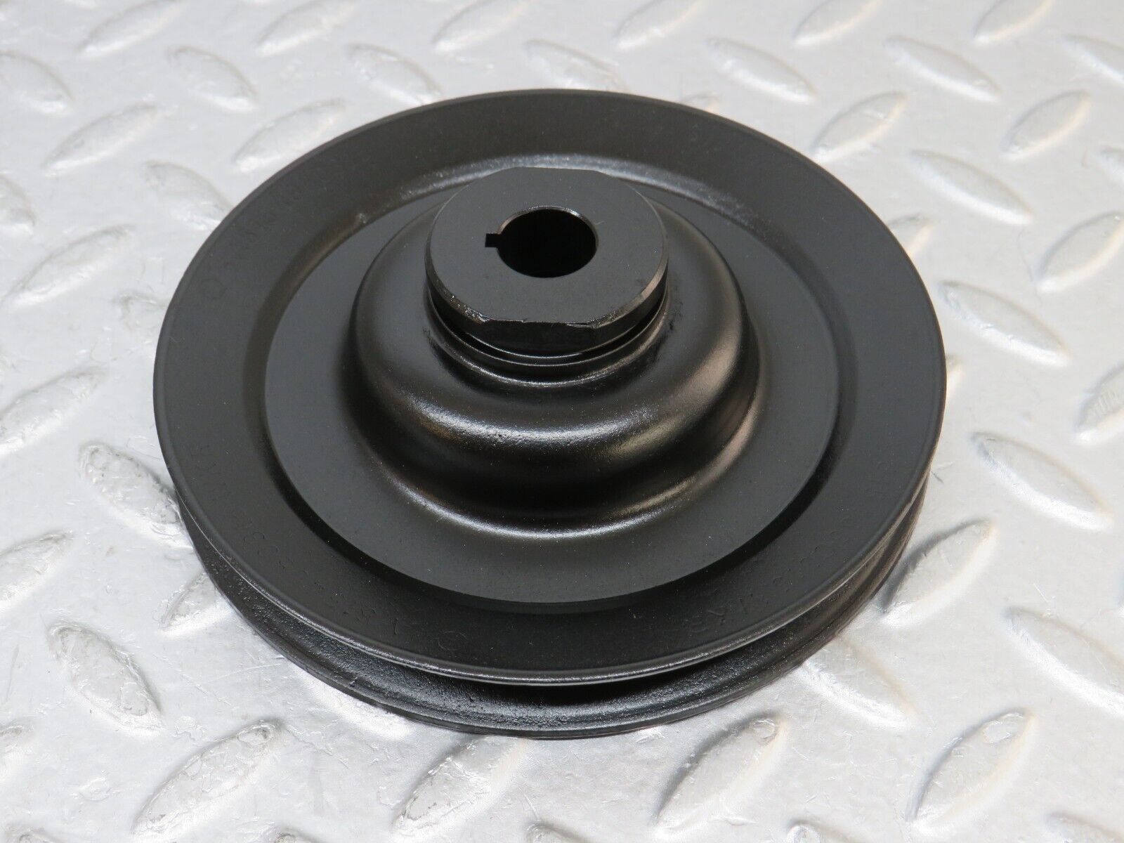 35554 Mercedes-Benz R107 280SL Power Steering Pump Pulley 6154660315