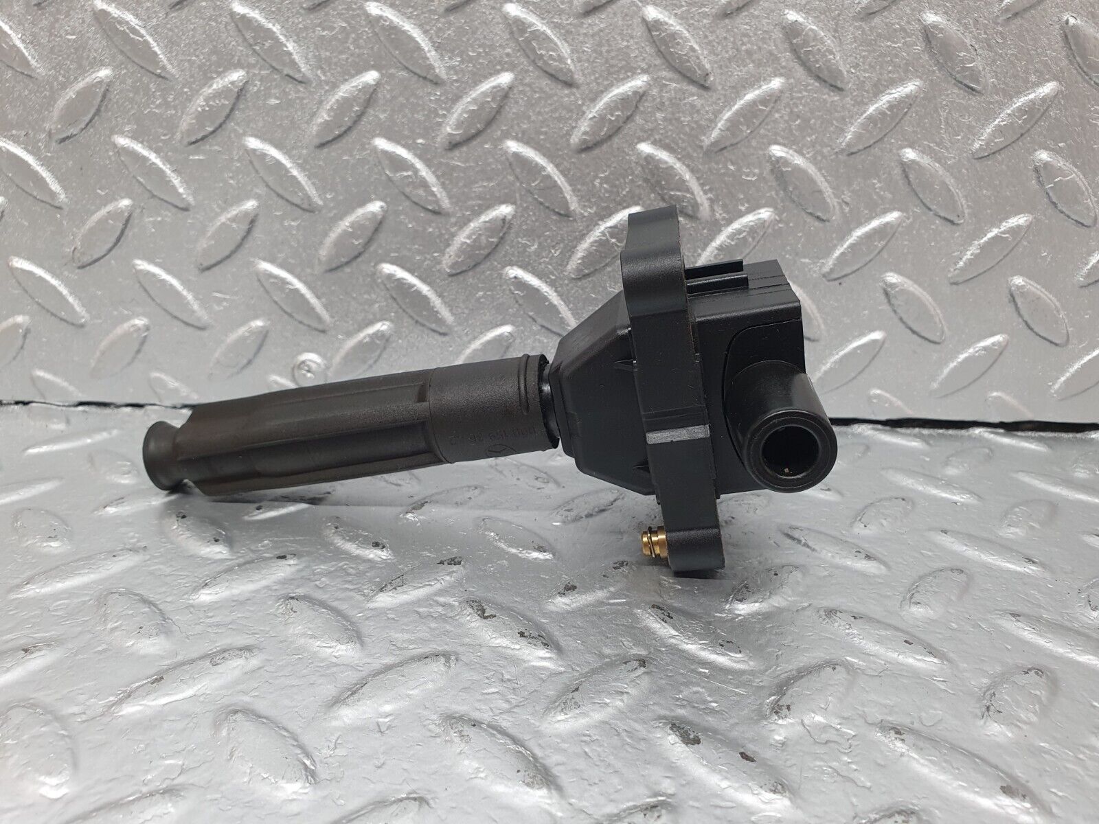 42337 Mercedes-Benz R129 320SL Coupe Ignition Coil Bosch 0221506444 0001587003 0001593642