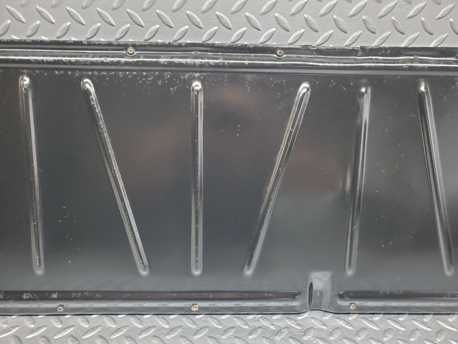 44409 Mercedes-Benz W123 280E Fuel Tank Cover Plate