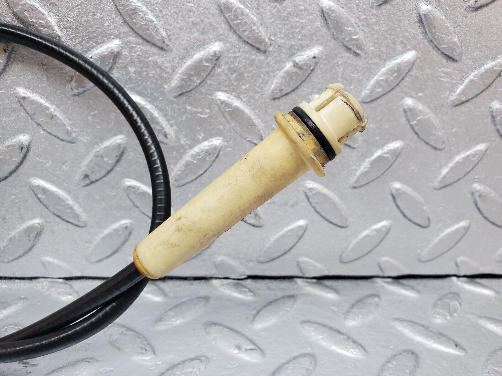 45455 Mercedes-Benz 280E M110.988 Automatic Gearbox Cable