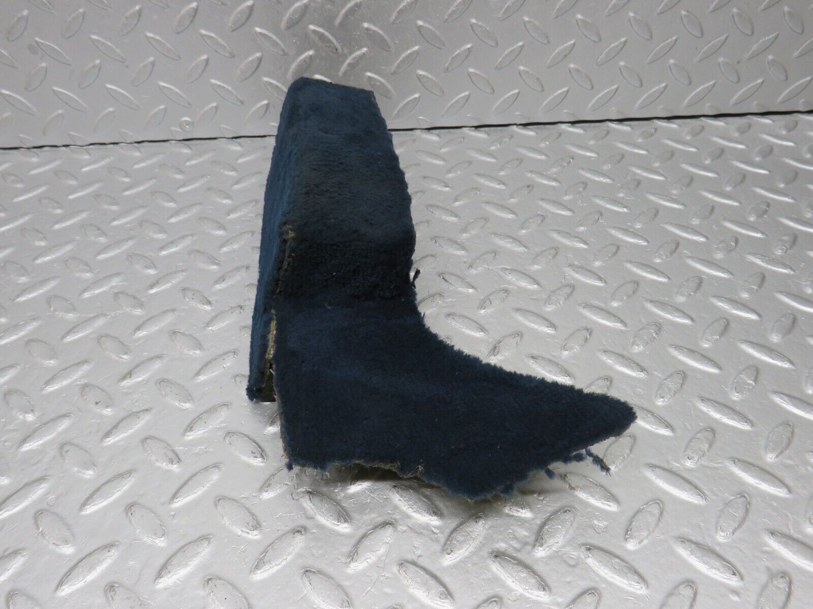 39192 Mercedes-Benz R107 500SL Foot Rest Blue