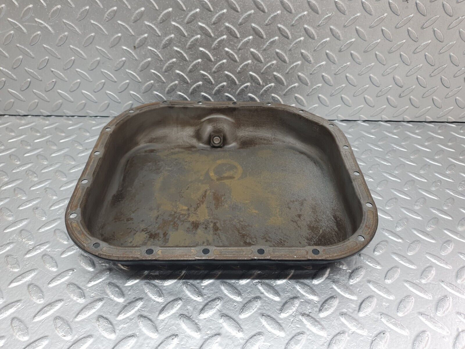 43623 Mercedes-Benz C126 380SEC Coupe Oil Pan Oil Sump