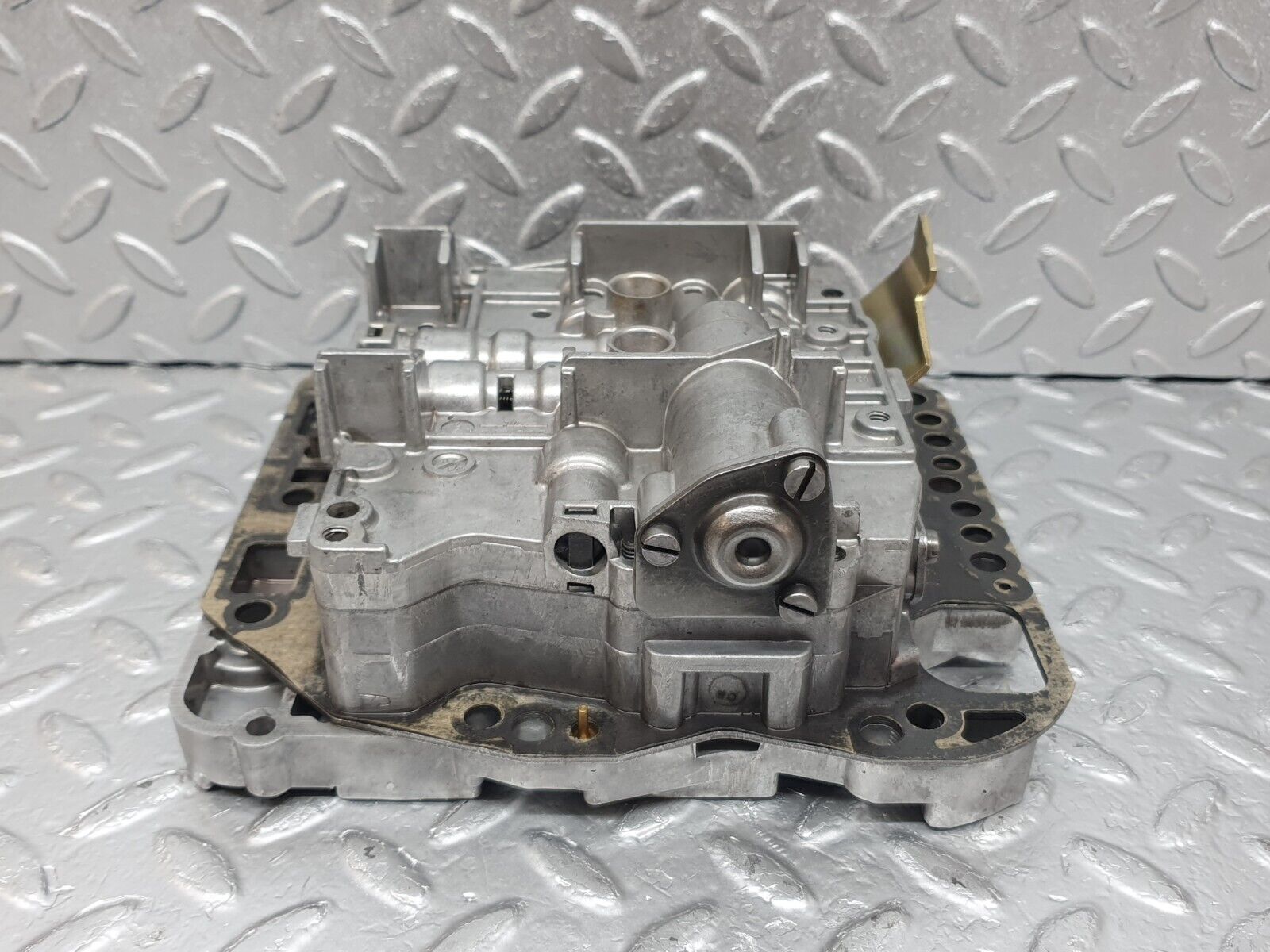 44239 Mercedes-Benz C107 350SLC Coupe Automatic Gearbox Valve Body 722.001 1162770401 1162701207