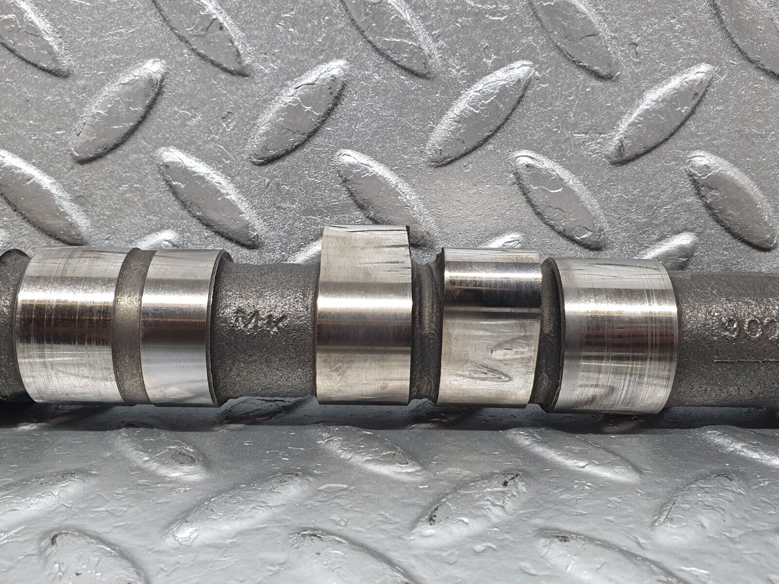 43987 Mercedes-Benz C123 230CE Coupe Camshaft