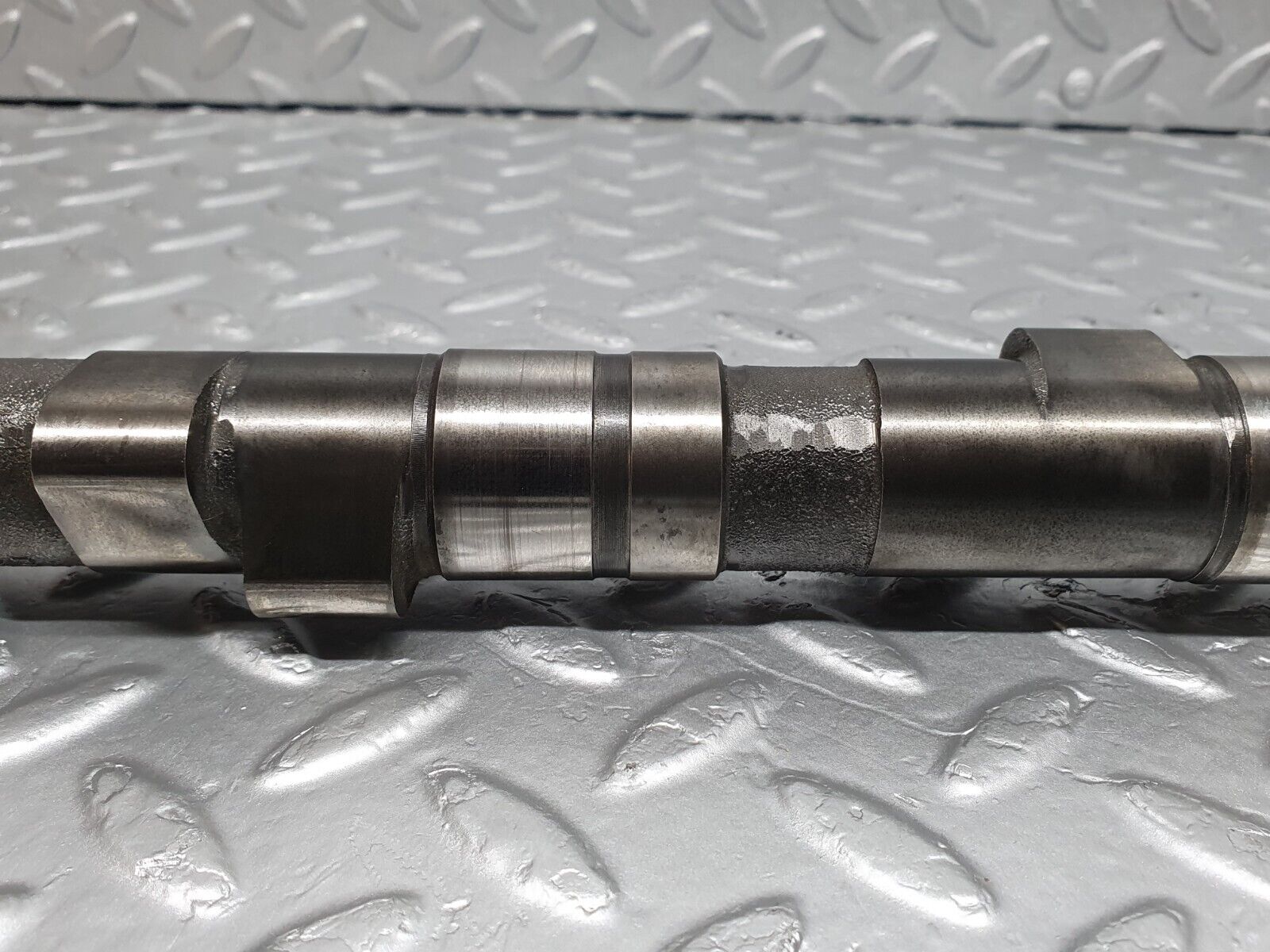 43079 Mercedes-Benz W123 230E Camshaft