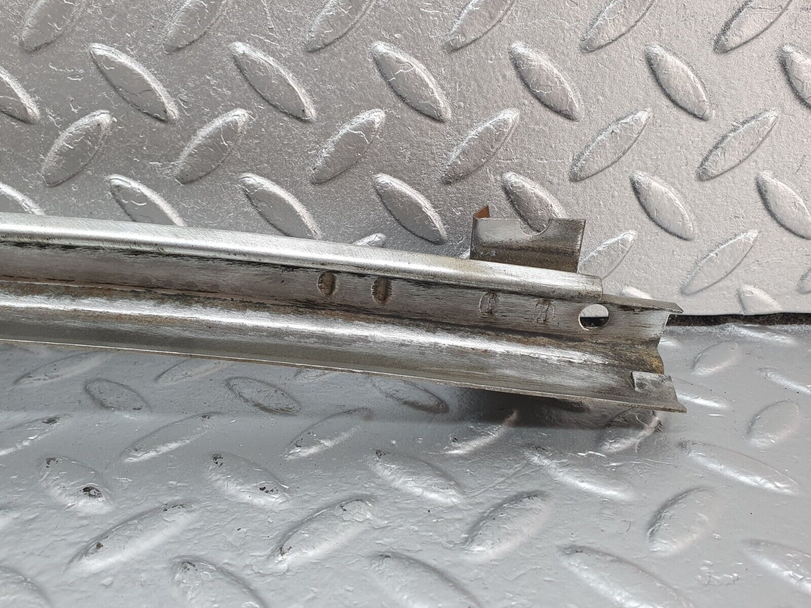 43195 Mercedes-Benz W108 280SE Rear Right Door Window Channel