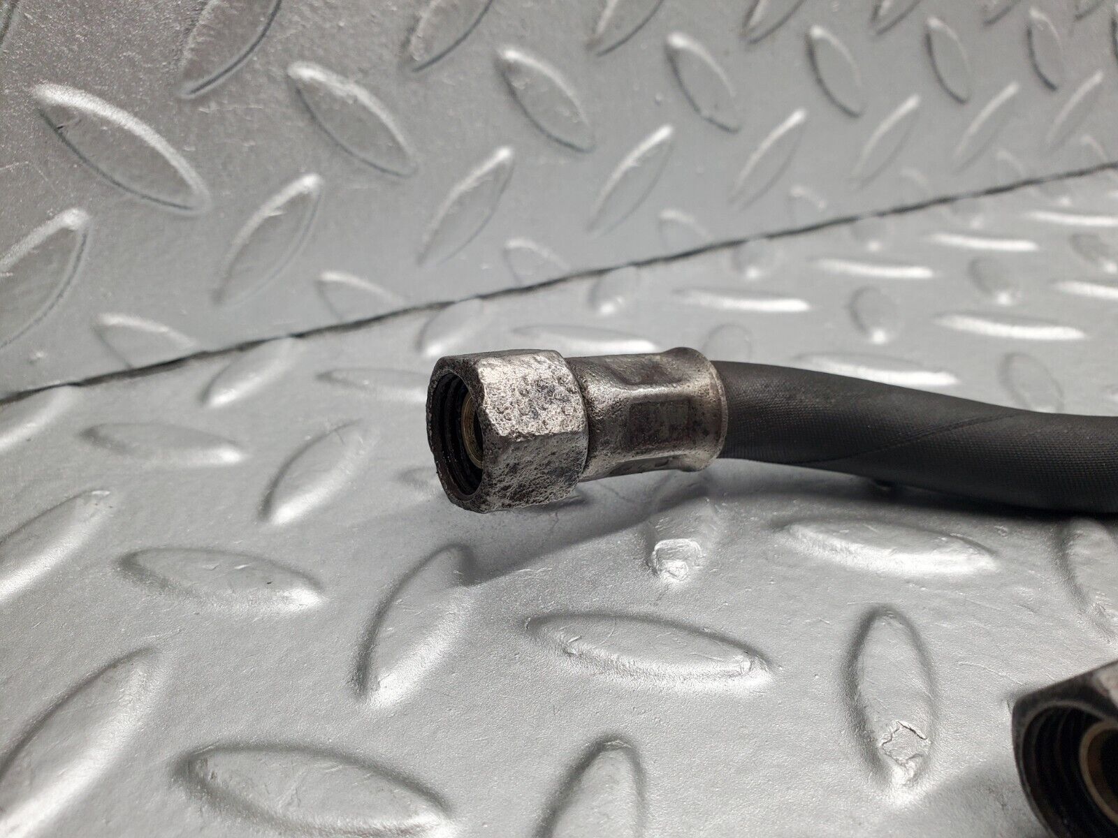 46729 Mercedes-Benz C123 280CE Coupe Automatic Gearbox Oil Hose Pipe