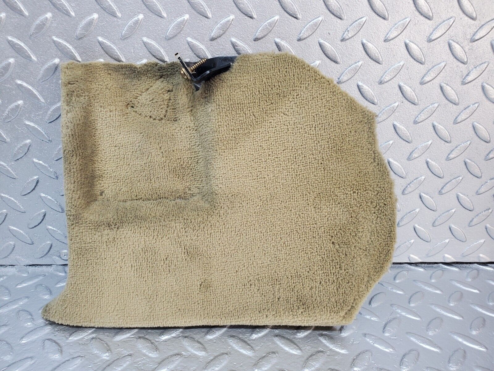 45693 Mercedes-Benz W126 420SE Kick Panel Left Side Beige 1266880306