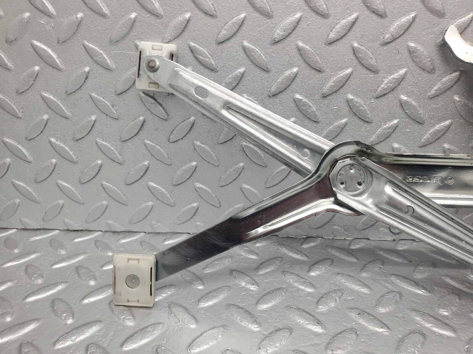 46135 Mercedes-Benz W124 Front Left Power Window Regulator