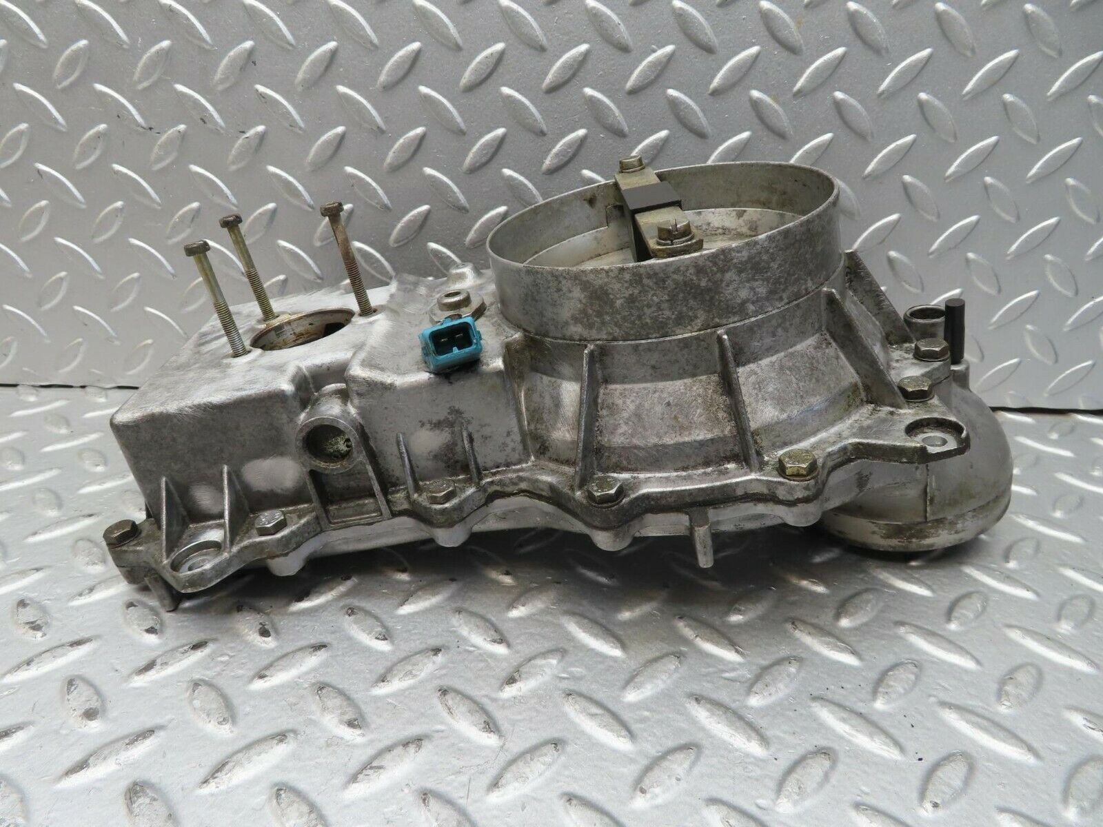 15587 Mercedes-Benz R107 450SL  Air Flow Mass Meter  Sensor Bosch 0438120062