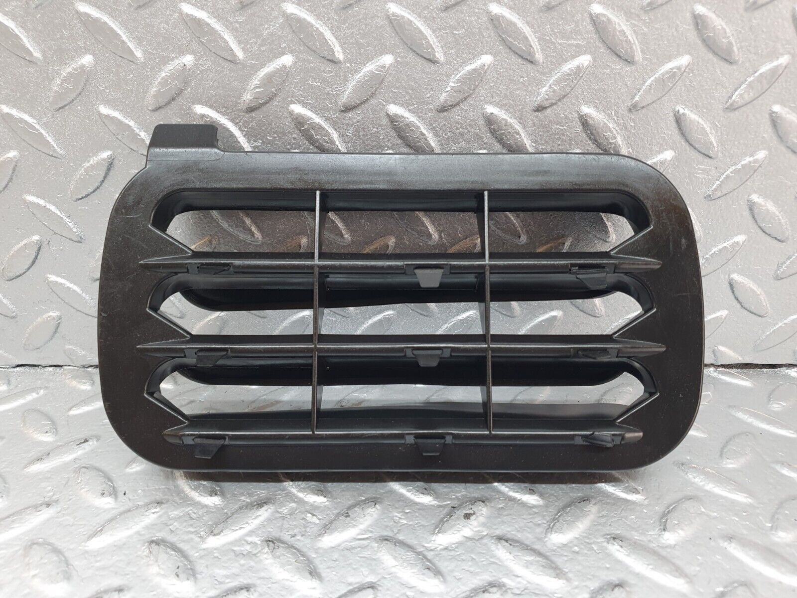 42494 Mercedes-Benz R129 320SL Coupe Air Intake Vent 1248370230 1248370242